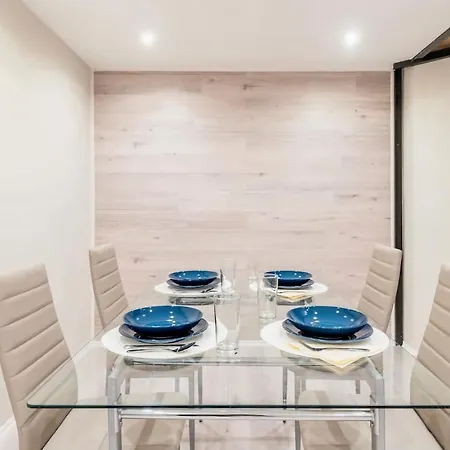 Akacfa 62 Dowtown 2br Wifi+ac